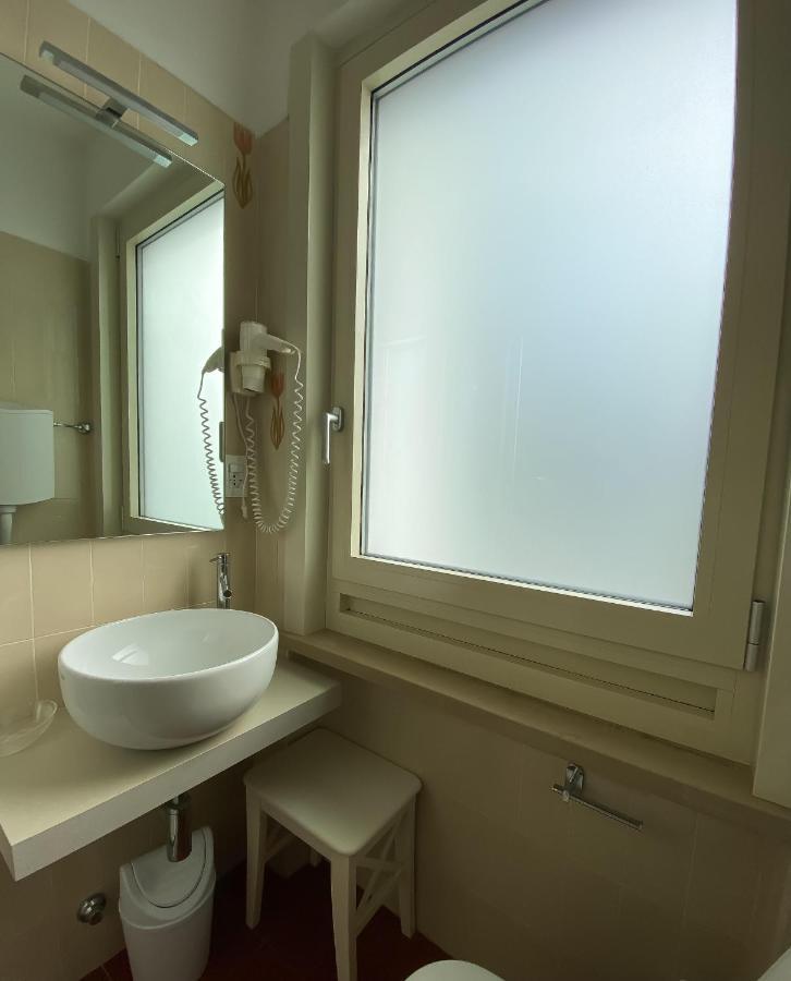 Comfort Double Room Balcony Lake View