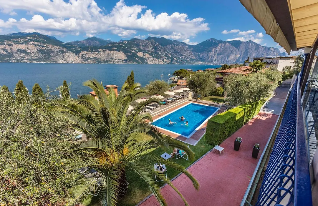 Hotel Capri-1
